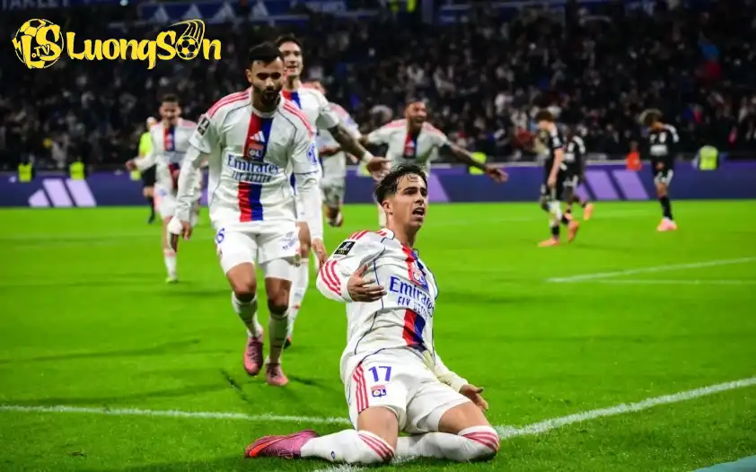 Với phong độ và trình độ cao hơn, Lyon được dự đoán sẽ chiến thắng.